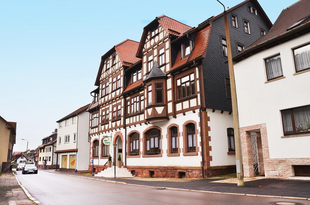 Hotel Zur Hallenburg Kurort Steinbach-Hallenberg Exterior foto
